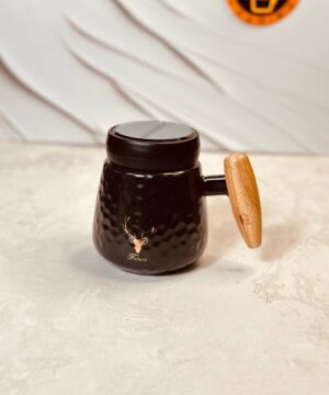 ماگ سرامیکی درب پیچی دسته چوبی کد 9355
