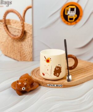 ماگ پاندا خوابیده روی درب کد 6250