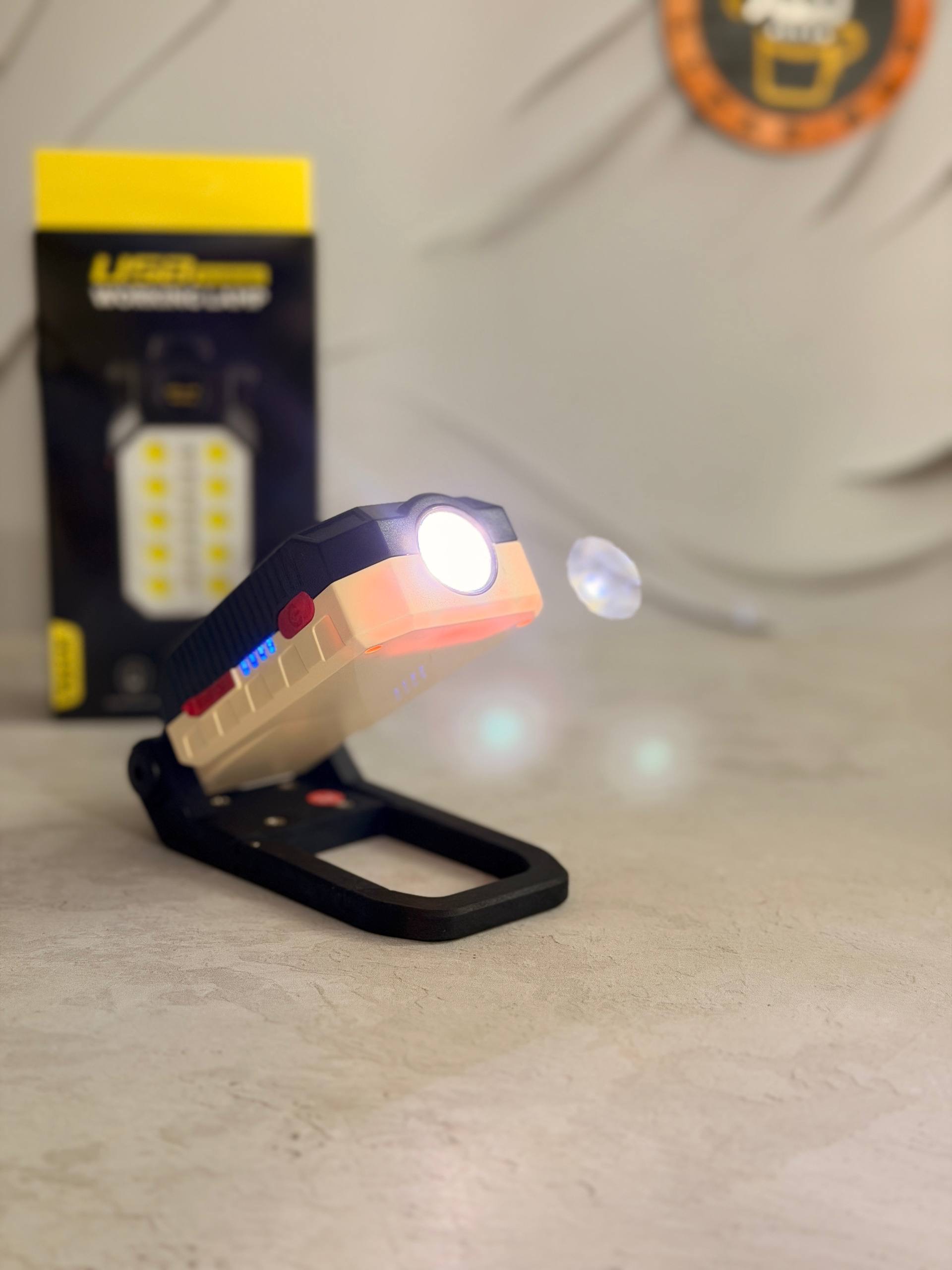 چراغ اضطراری دستی WORKING LAMP کد W598B و W599B شارژی