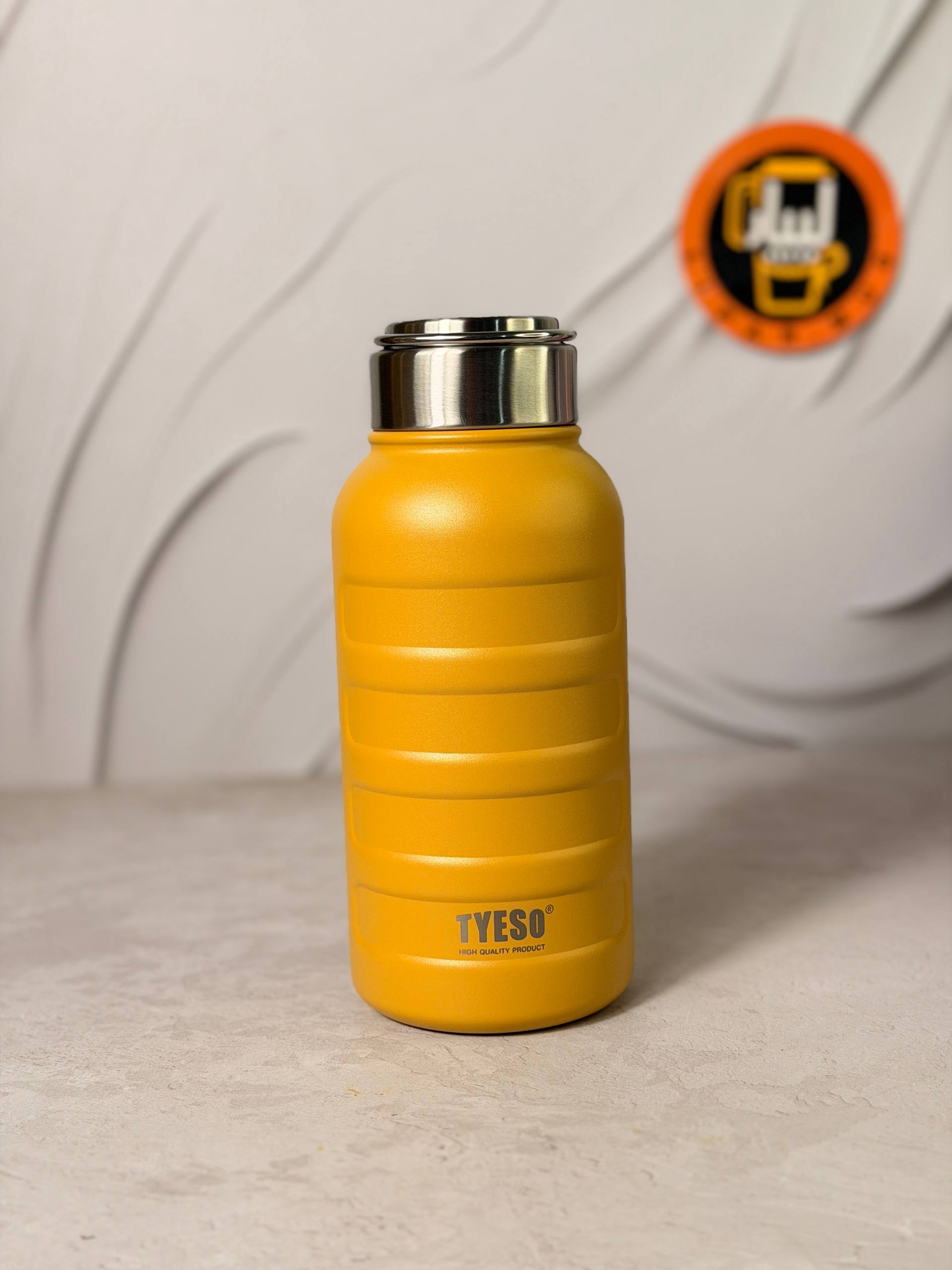 فلاسک شیار دار درب استیل تایسو TYESO درب پیچی 750 میل TS-8815